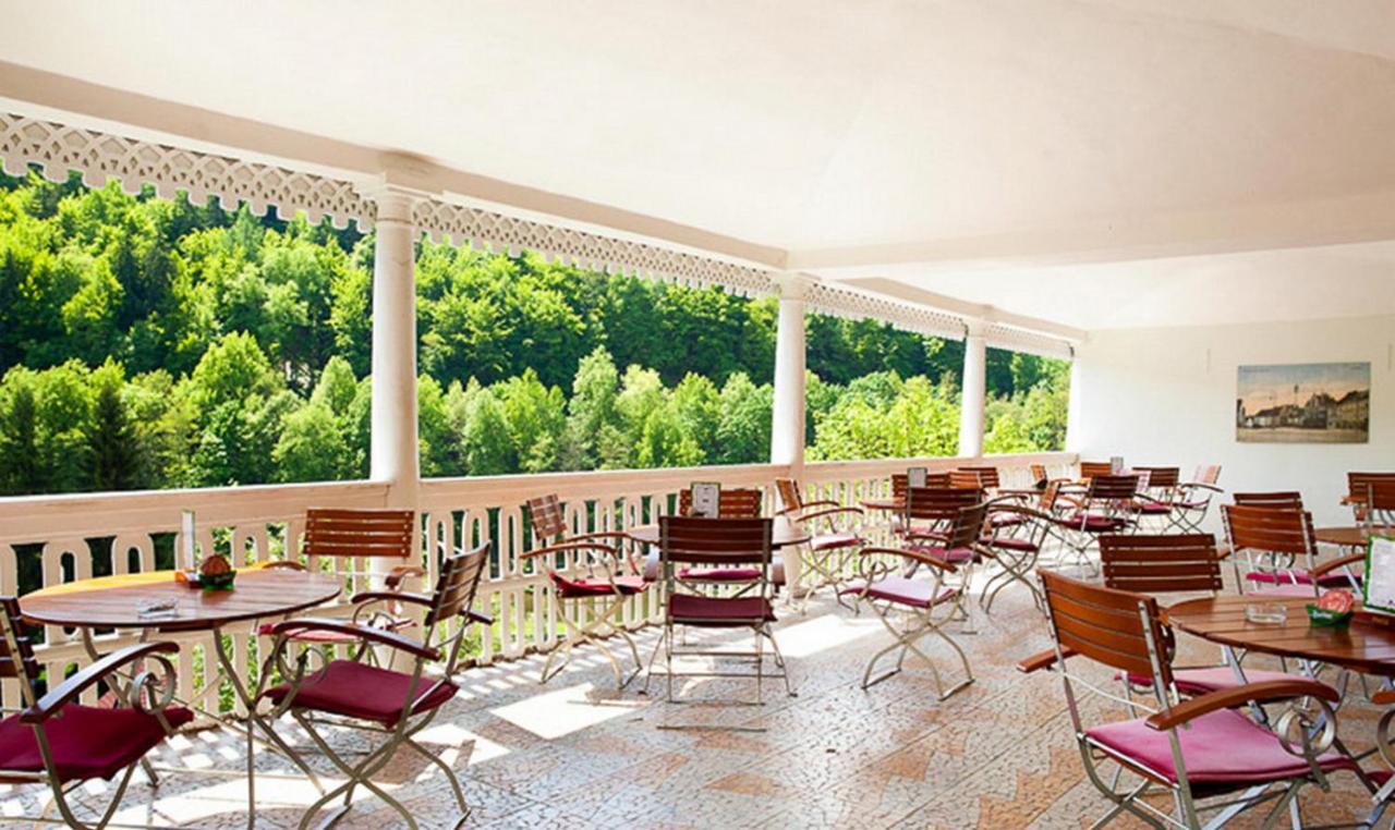 Hotel U Bileho Kone Loket Exterior foto