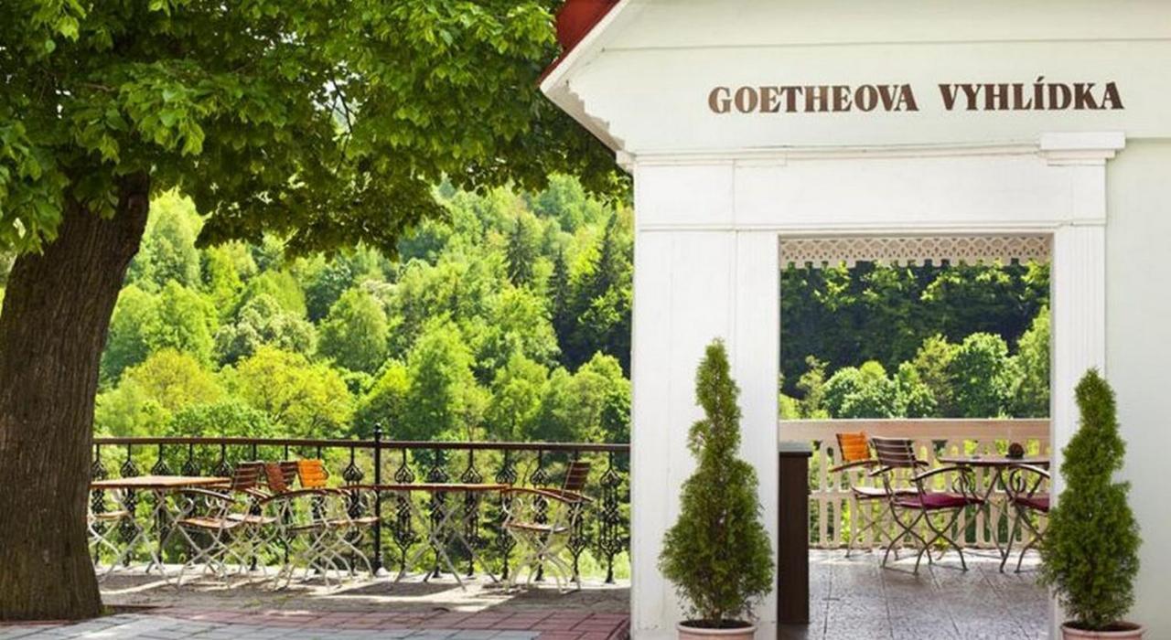 Hotel U Bileho Kone Loket Exterior foto